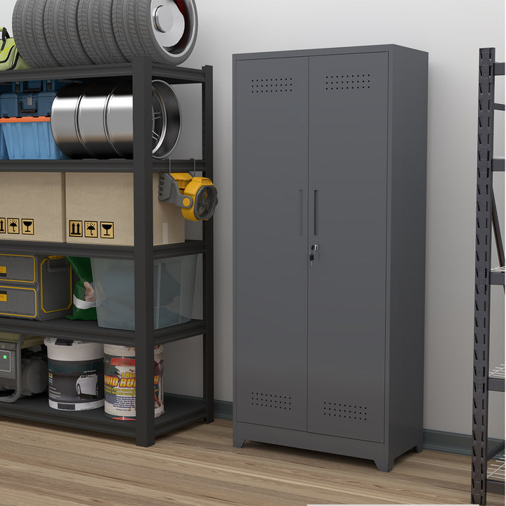 Gabinet de almacenamiento para escobas con puertas con cerradura y estantes, gabinete de almacenamiento metálico de 65" de alto con varilla de colgado y anzuelos S, gabinete de almacenamiento de herramientas de limpieza