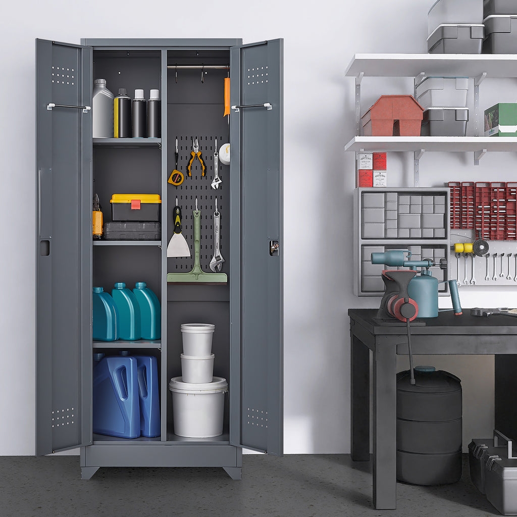 Gabinet de almacenamiento para escobas con puertas con cerradura y estantes, gabinete de almacenamiento metálico de 65" de alto con varilla de colgado y anzuelos S, gabinete de almacenamiento de herramientas de limpieza