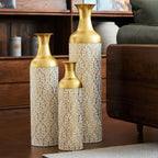 Vasos de piso grande, set de 3 piezas doradas (50/66/83 cm) - Grandes vasos de decoración metálicos con patrón de flores, cubiertas para plantas como decoración de habitación para el salón, el pasillo y la oficina en diseño vintage