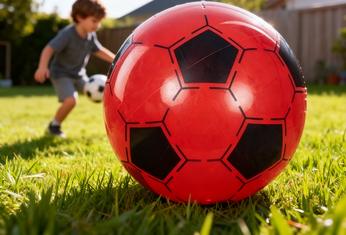 BALÓN PLÁSTICO FÚTBOL ROJO 22 CM