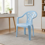 Silla de plástico azul claro